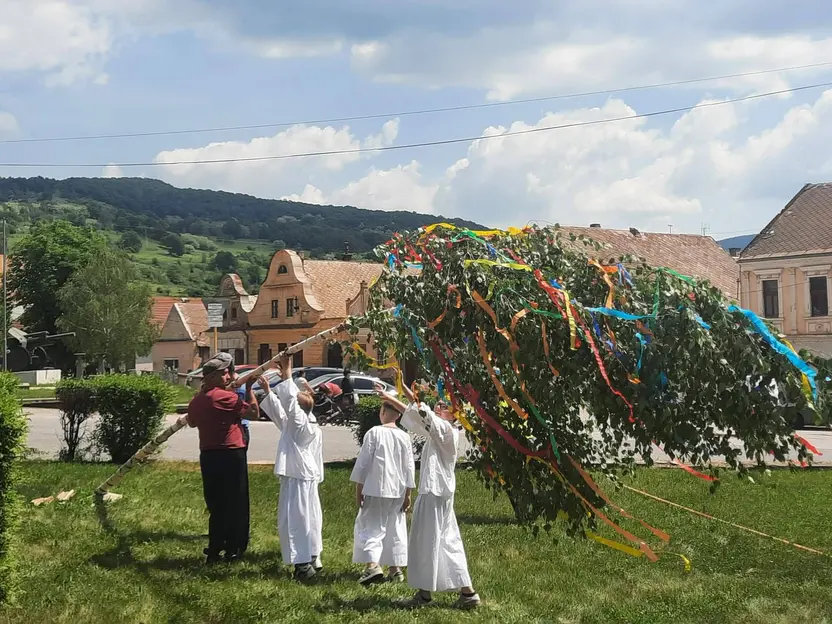 Aj jelsavski hasici pomáhali, za fotky dakujem Lucia Babelova Lucka